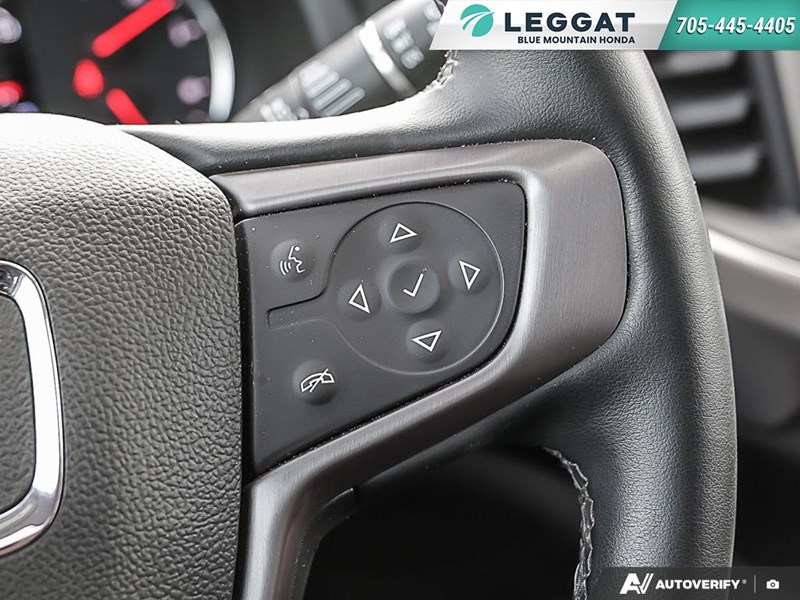 2023 GMC ACADIA AWD 4DR AT4