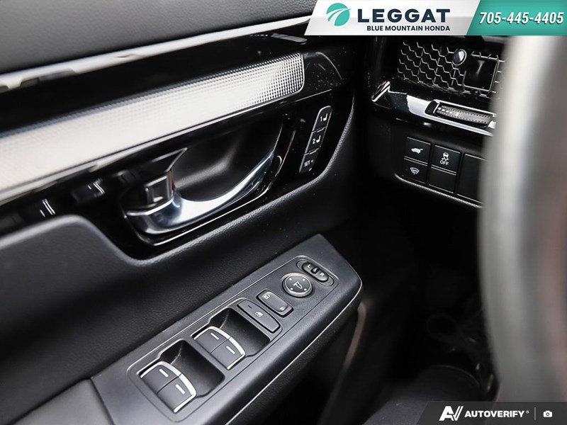 2024 Honda Cr-V Hybrid Touring Awd|Accident Free|Locally Driven