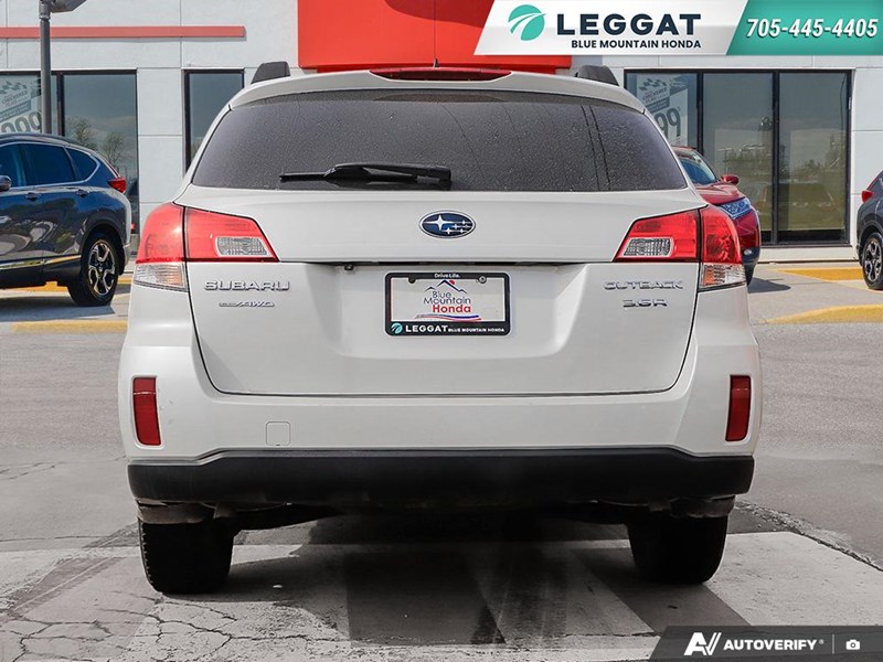 2014 Subaru Outback 5Dr Wgn Auto 3.6R W/Limited Pkg