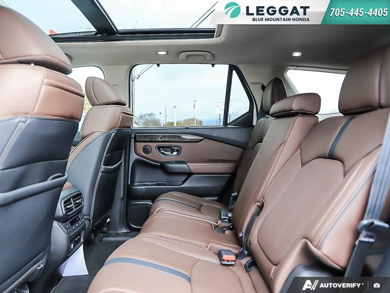 2025 Honda Pilot Touring Awd|Low Km|Accident Free