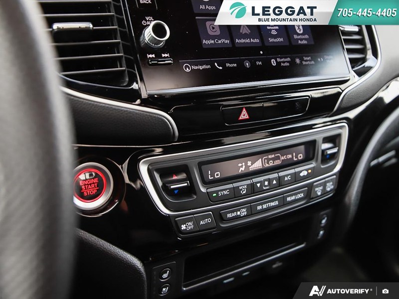 2025 Honda Ridgeline Black Edition Awd|One Owner