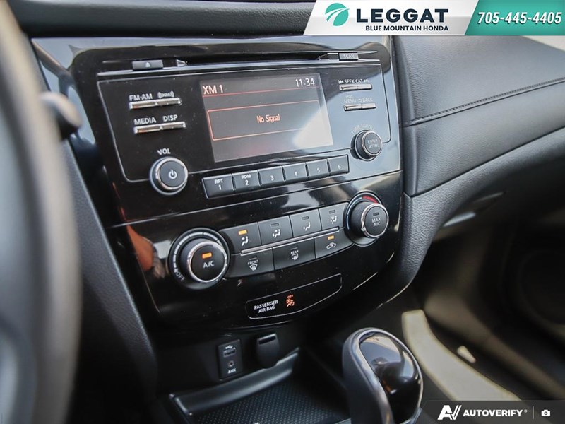 2017 Nissan Rogue FWD 4Dr SV