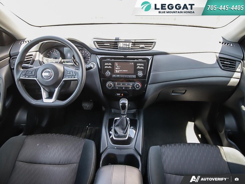 2017 Nissan Rogue FWD 4Dr SV