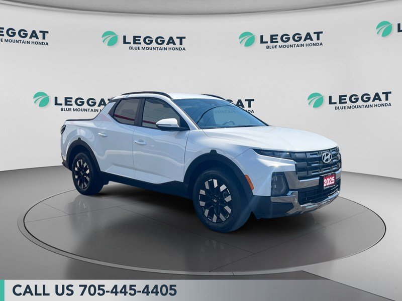 2025 Hyundai Santa Cruz Preferred Awd|Unique Find|Safety Certified