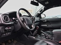 2017 Toyota Tacoma 4WD Double Cab V6 Man TRD Sport