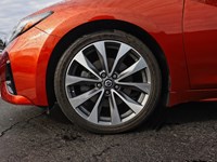 2019 Nissan Maxima SV Sedan
