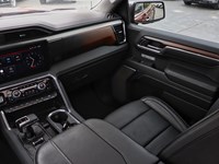 2024 GMC Sierra 1500 DENALI | ONLY21000KMS |TECHPKG | DIESEL | TONNEAU