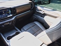 2025 Chevrolet Silverado 2500HD HIGHCOUNTRY | DIESEL | ONLY16000KMS | BLACKEDOUT |