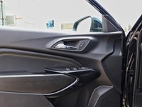 2025 Chevrolet Trax FWD 4dr LT