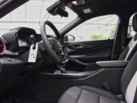 2025 Chevrolet Trax FWD 4dr 1RS
