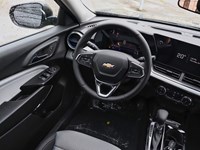 2025 Chevrolet Trax FWD 4dr LT