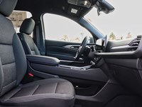 2026 Chevrolet Traverse AWD 4dr LT