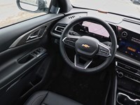 2026 Chevrolet Traverse AWD 4dr LT