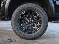 2026 GMC Canyon 4WD Crew Cab Elevation