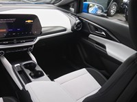 2027 Chevrolet Equinox Ev 4Dr Lt2 W/Pde