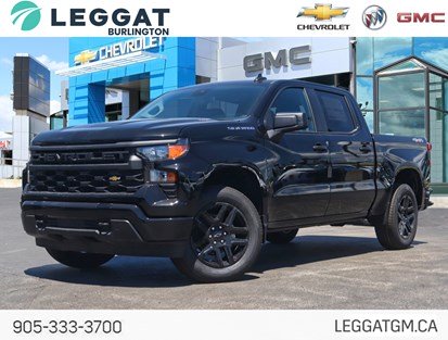 2026 Chevrolet Silverado 1500 4WD Crew Cab 147" Custom