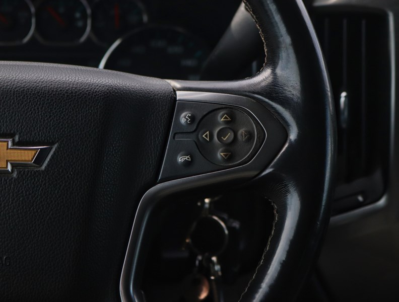 2015 Chevrolet Silverado 1500 2WD Crew Cab 143.5
