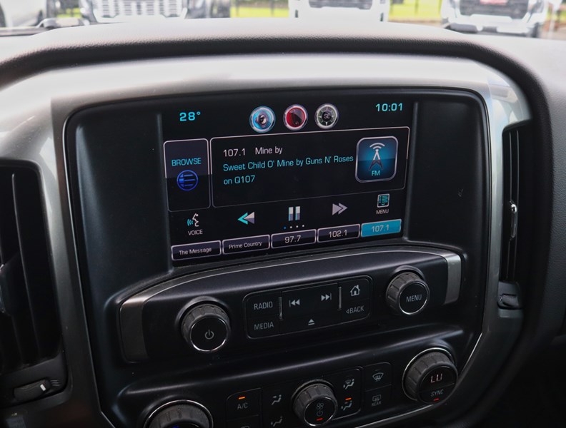 2015 Chevrolet Silverado 1500 2WD Crew Cab 143.5