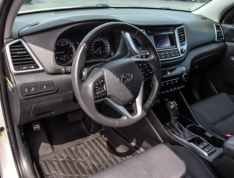 2016 Hyundai Tucson AWD 4dr 2.0L Premium