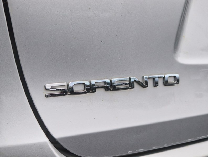 2017 Kia Sorento AWD 4Dr EX V6 7-Seater