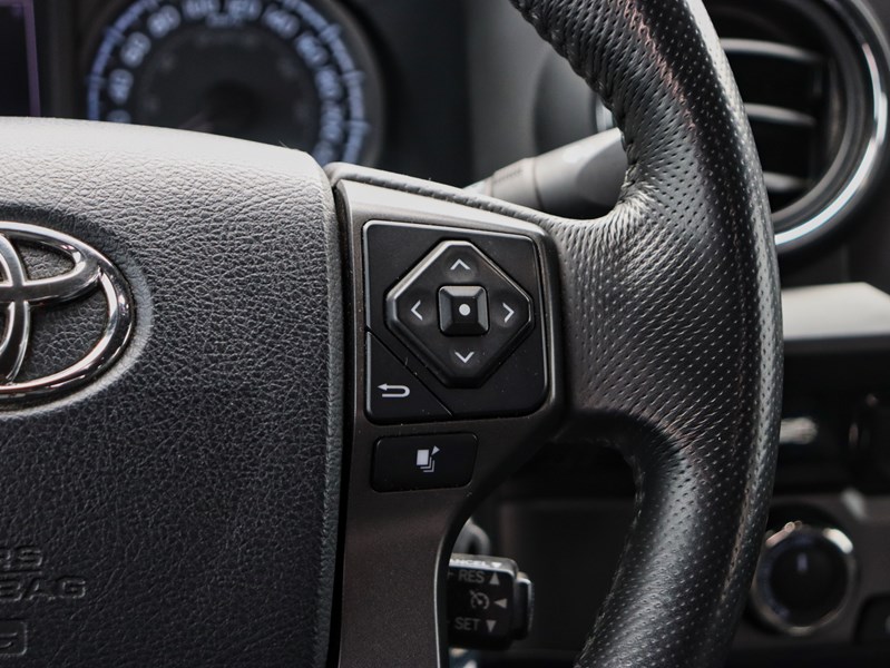 2017 Toyota Tacoma 4WD Double Cab V6 Man TRD Sport