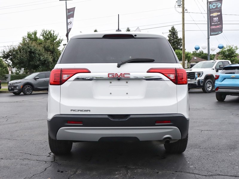 2019 GMC Acadia FWD 4dr SLE w/SLE-1