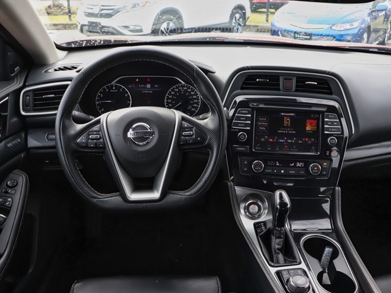 2019 Nissan Maxima SV Sedan