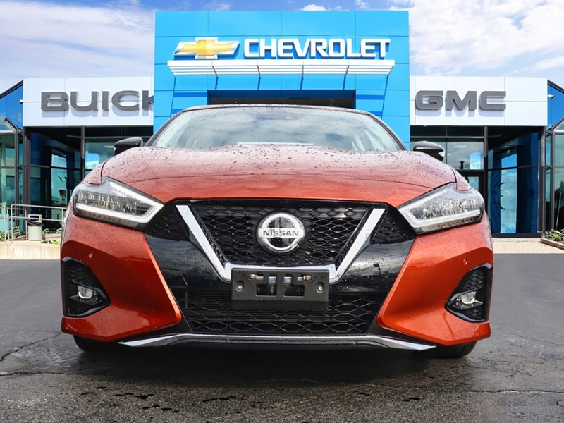 2019 Nissan Maxima SV Sedan