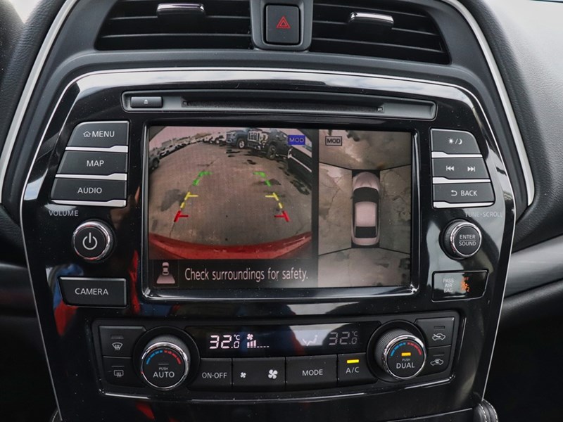 2019 Nissan Maxima SV Sedan