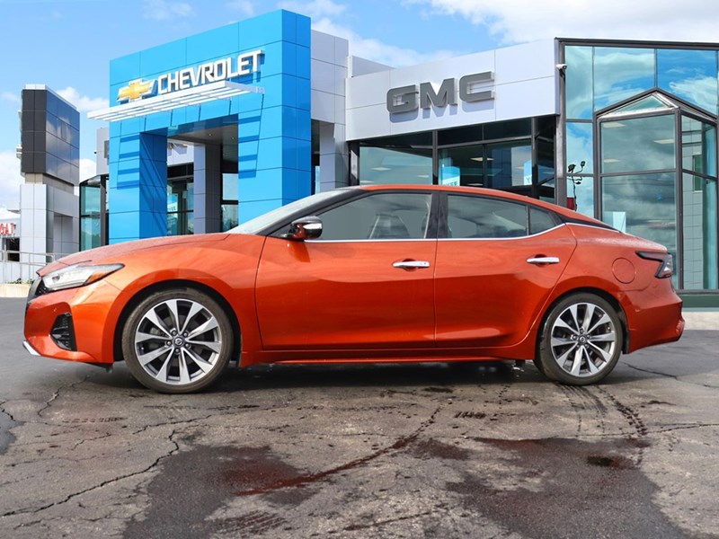 2019 Nissan Maxima SV Sedan