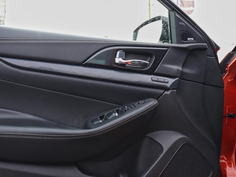 2019 Nissan Maxima SV Sedan