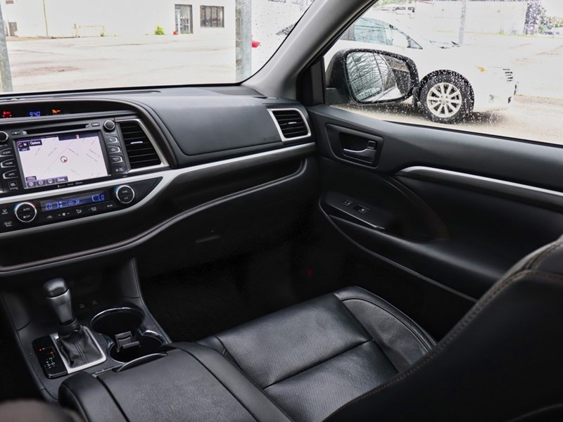 2019 Toyota Highlander AWD Limited