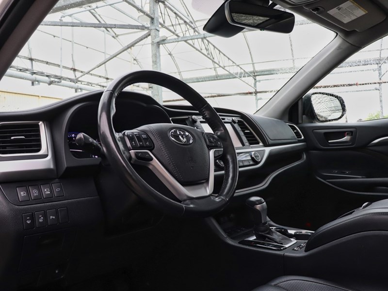 2019 Toyota Highlander AWD Limited