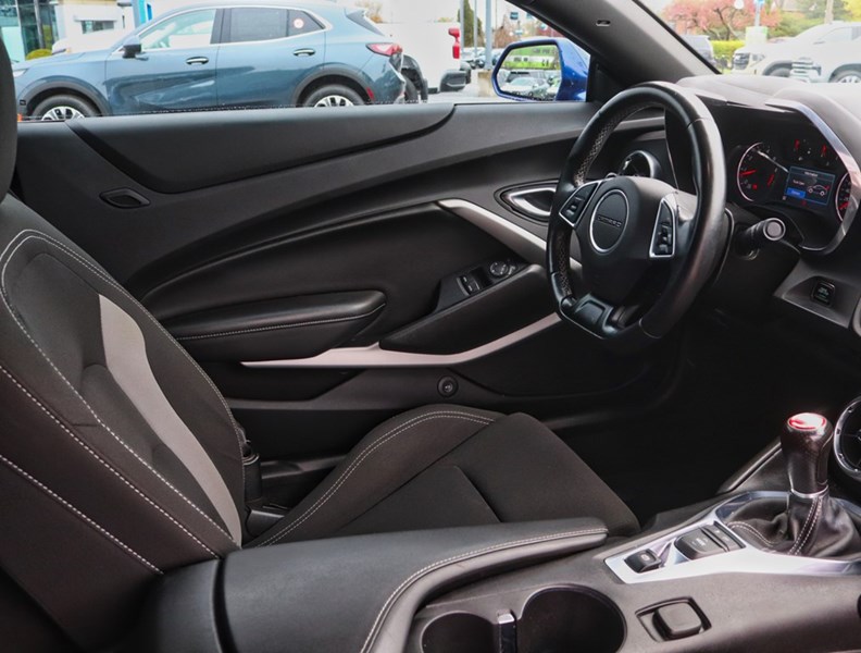 2020 Chevrolet Camaro Lt1 | 6Speed | 455Hp | 6.2Lv8 | Noaccidents | Mint