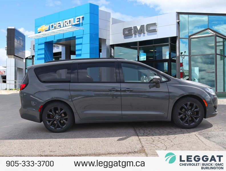 2020 Chrysler Pacifica Limited 35Th Anniversary FWD *Ltd Avail*