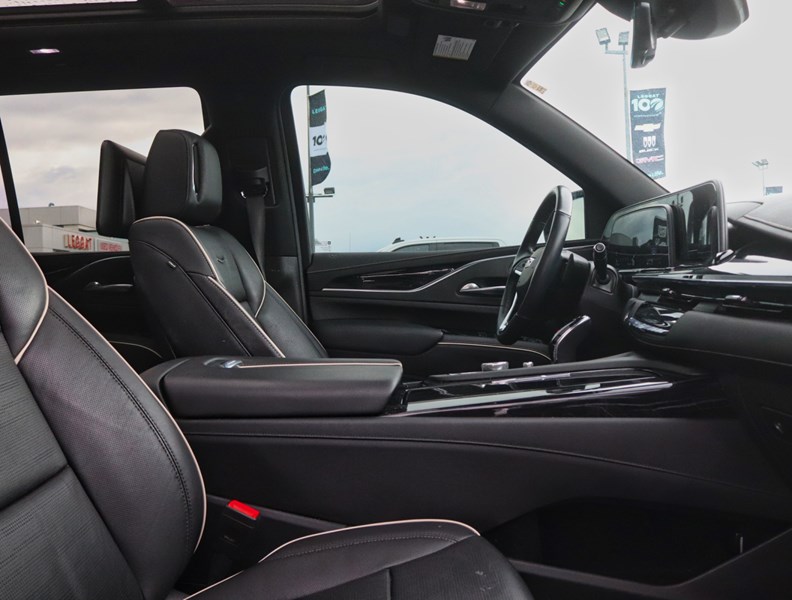 2021 Cadillac Escalade 4WD 4Dr Sport