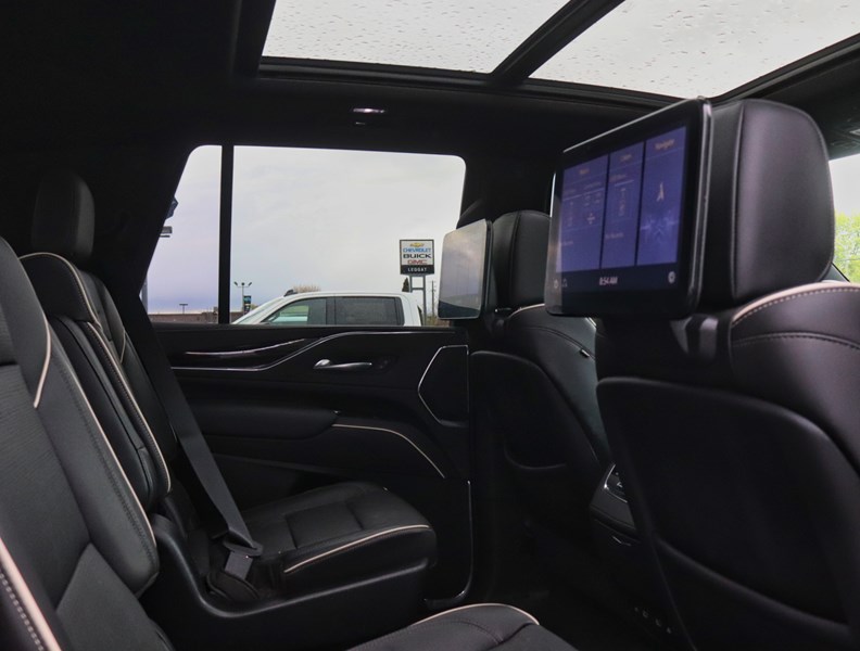 2021 Cadillac Escalade 4WD 4Dr Sport