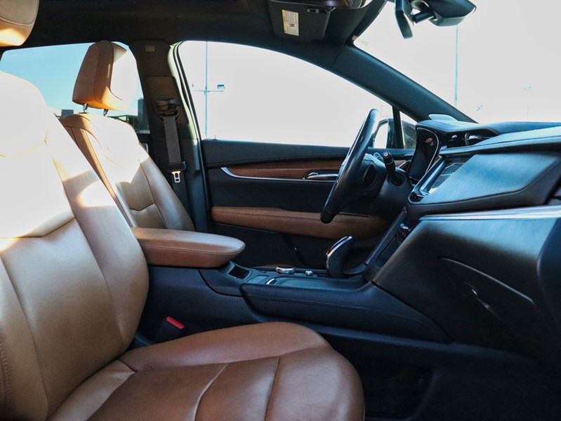 2021 Cadillac Xt5 Prem Lux | Sunroof | V6 | Accidentfree | Carplay |