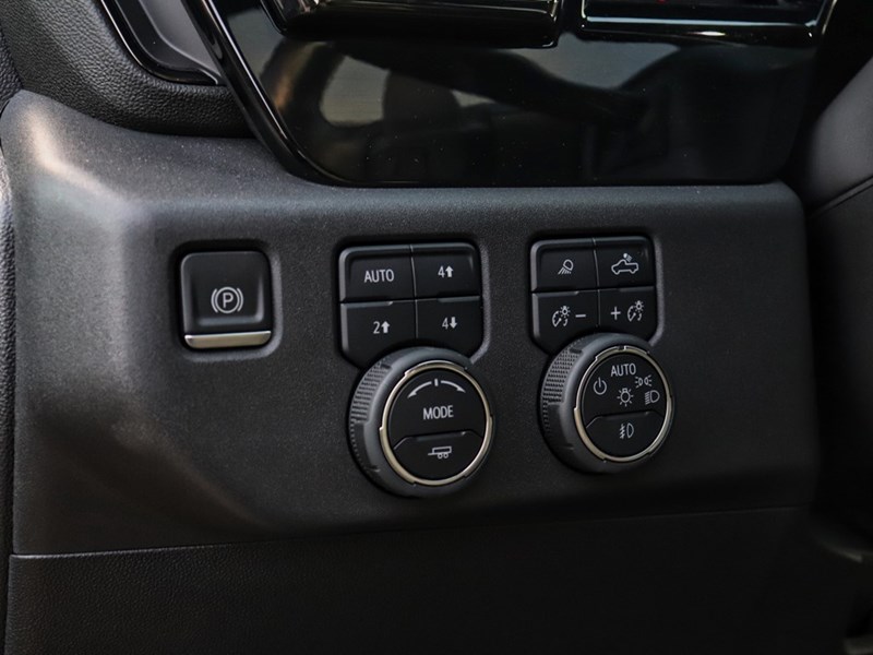 2022 Chevrolet Silverado 1500 ZR2 |6.2LV8 | CREW | LOADED | NOCLAIMS | OFFROAD