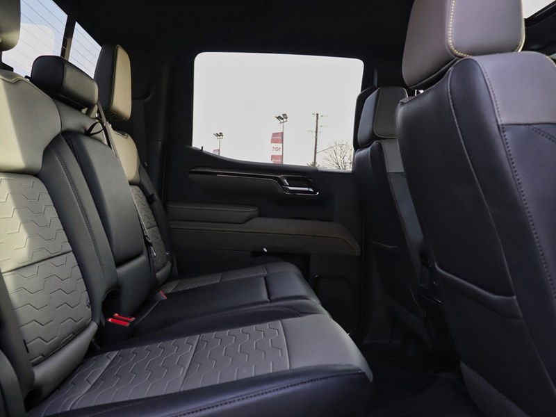 2022 Chevrolet Silverado 1500 ZR2 |6.2LV8 | CREW | LOADED | NOCLAIMS | OFFROAD