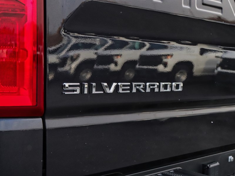 2022 Chevrolet Silverado 1500 ZR2 |6.2LV8 | CREW | LOADED | NOCLAIMS | OFFROAD