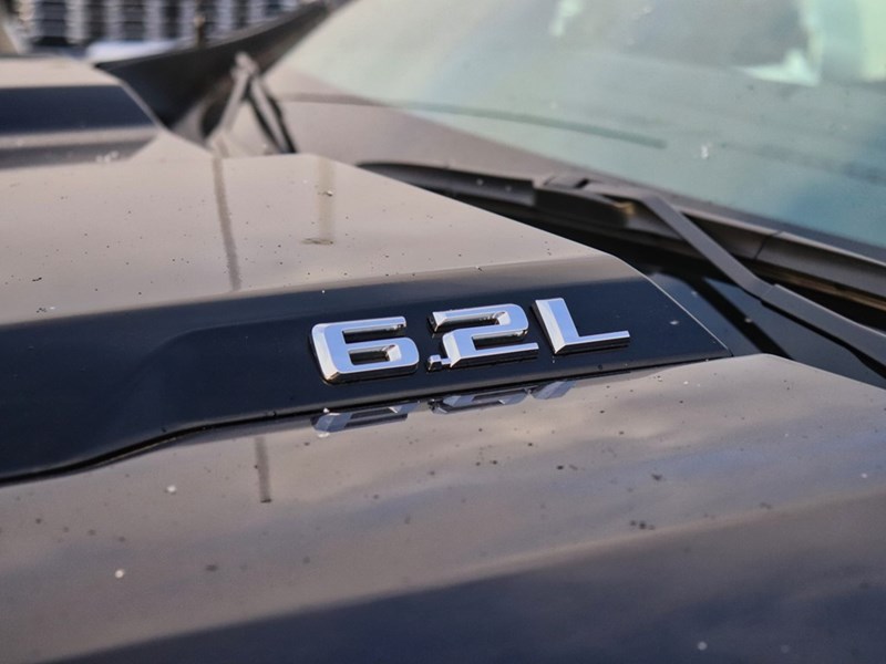 2022 Chevrolet Silverado 1500 ZR2 |6.2LV8 | CREW | LOADED | NOCLAIMS | OFFROAD