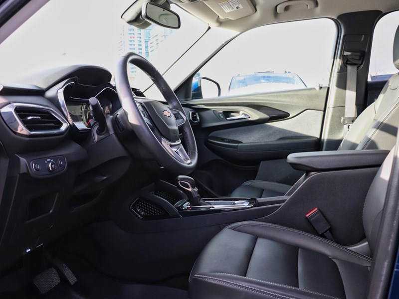 2022 Chevrolet Trailblazer LT FWD | OFFLEASE | ONLY29000KM | ROOF | CARPLAY