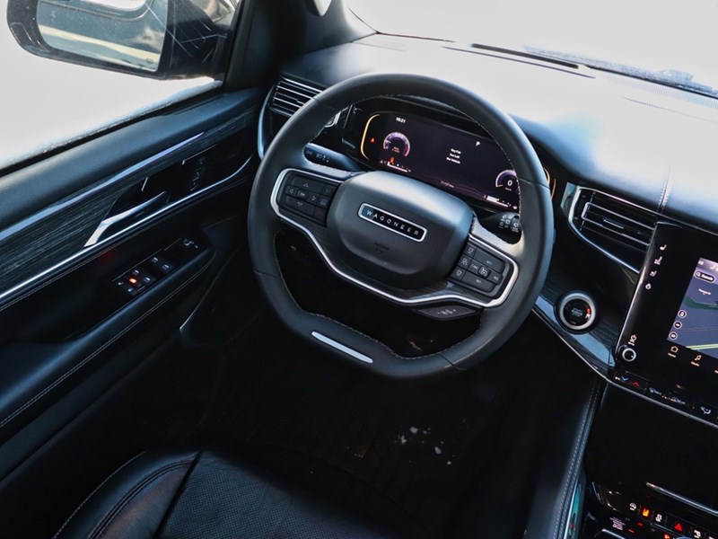 2022 Jeep Wagoneer Series III | 1OWNER | NOCLAIMS | REARSCREENS | 4X4