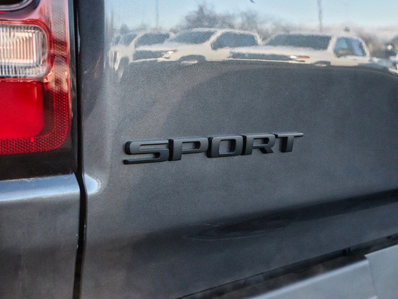 2022 RAM 1500 Sport 4x4 Crew Cab 5'7