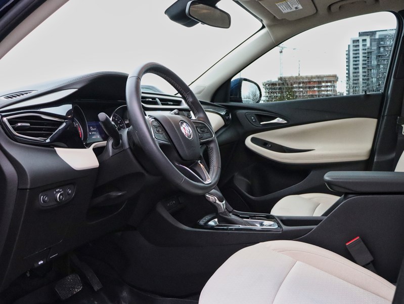 2023 Buick Encore GX AWD 4dr Select