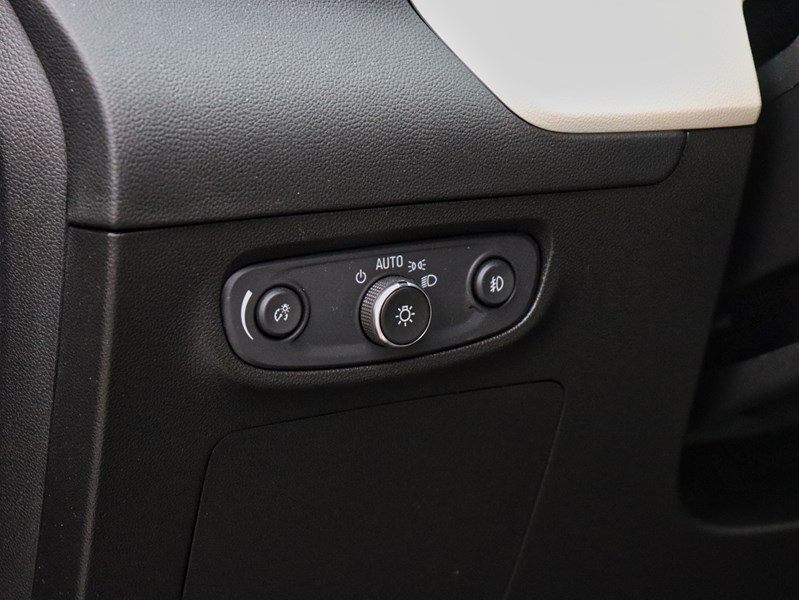 2023 Buick Encore GX AWD 4dr Select