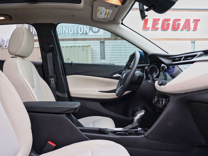 2023 Buick Encore GX AWD 4dr Select