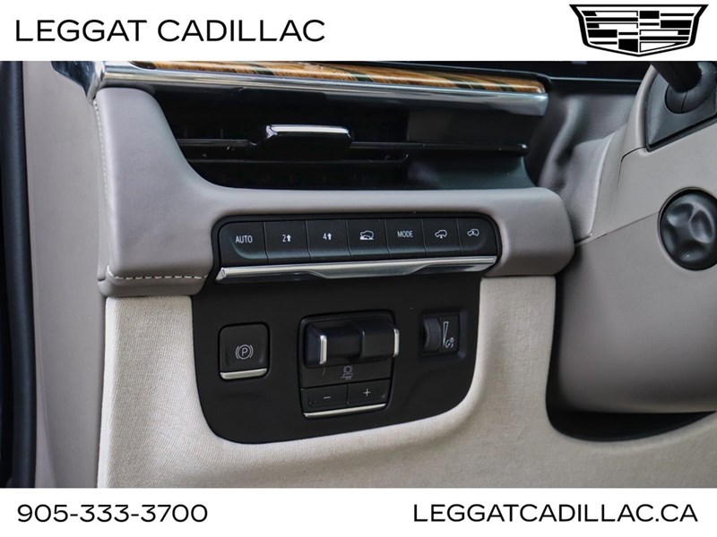 2023 Cadillac Escalade ESV 4WD 4dr Premium Luxury Platinum