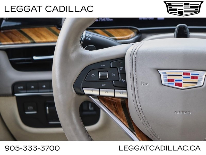 2023 Cadillac Escalade ESV 4WD 4dr Premium Luxury Platinum